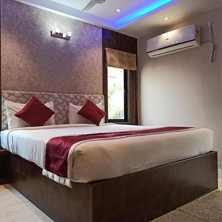 Hotel A P Home'S - A Boutique Hotel Guwahati Exterior foto